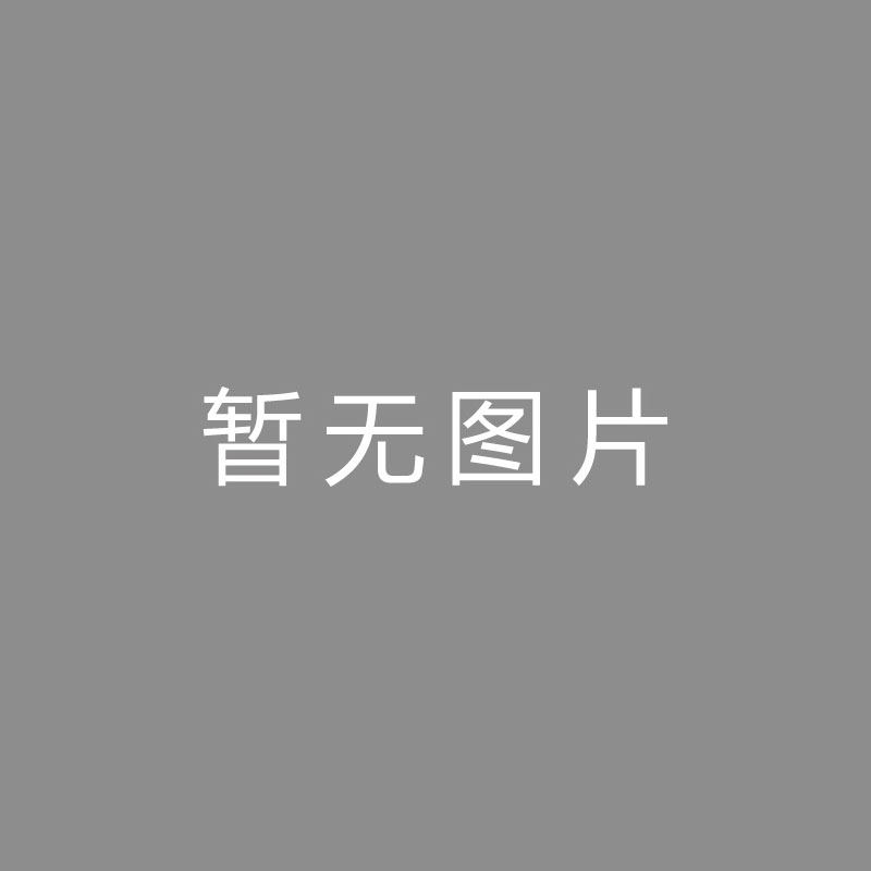 🏆视视视视多特给拉什福德开的报价最好！但球员似乎仍更想去巴萨